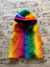 Load image into Gallery viewer, Reversible Gilet